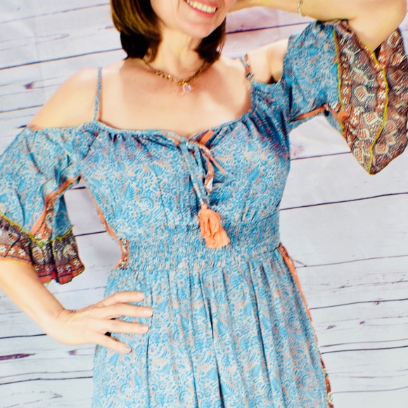 BOHO PRINT OFF THE SHOULDER MAXI DRESS - Picture 5 of 7
